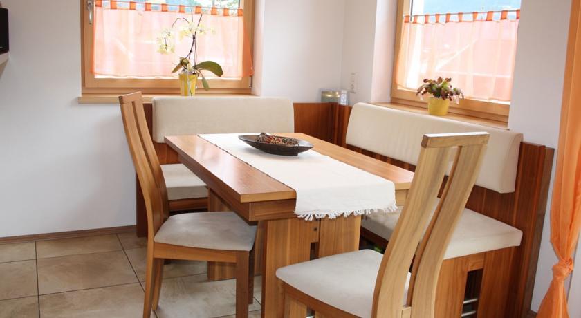 Villa Deningfeld Neukirchen am Großvenediger 部屋 写真